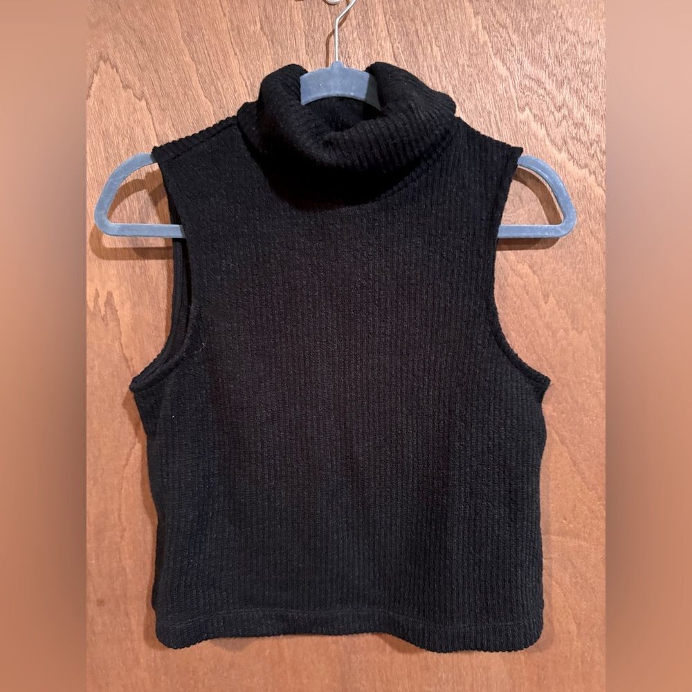 NWT‎ Vero Moda Black sleeveless Turtleneck Sweater Size XS